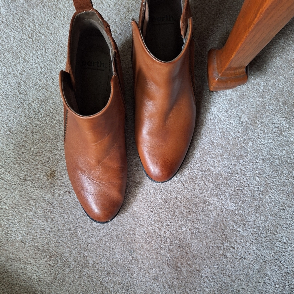 Earth ankle boots